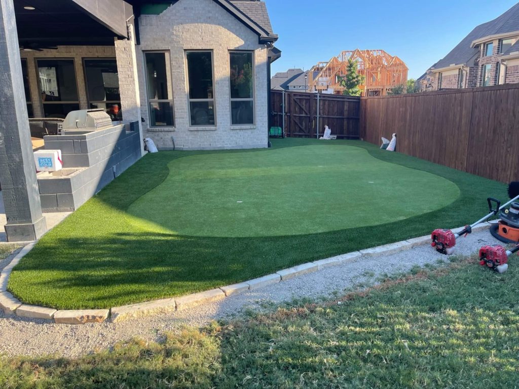 residential backyard putting green
