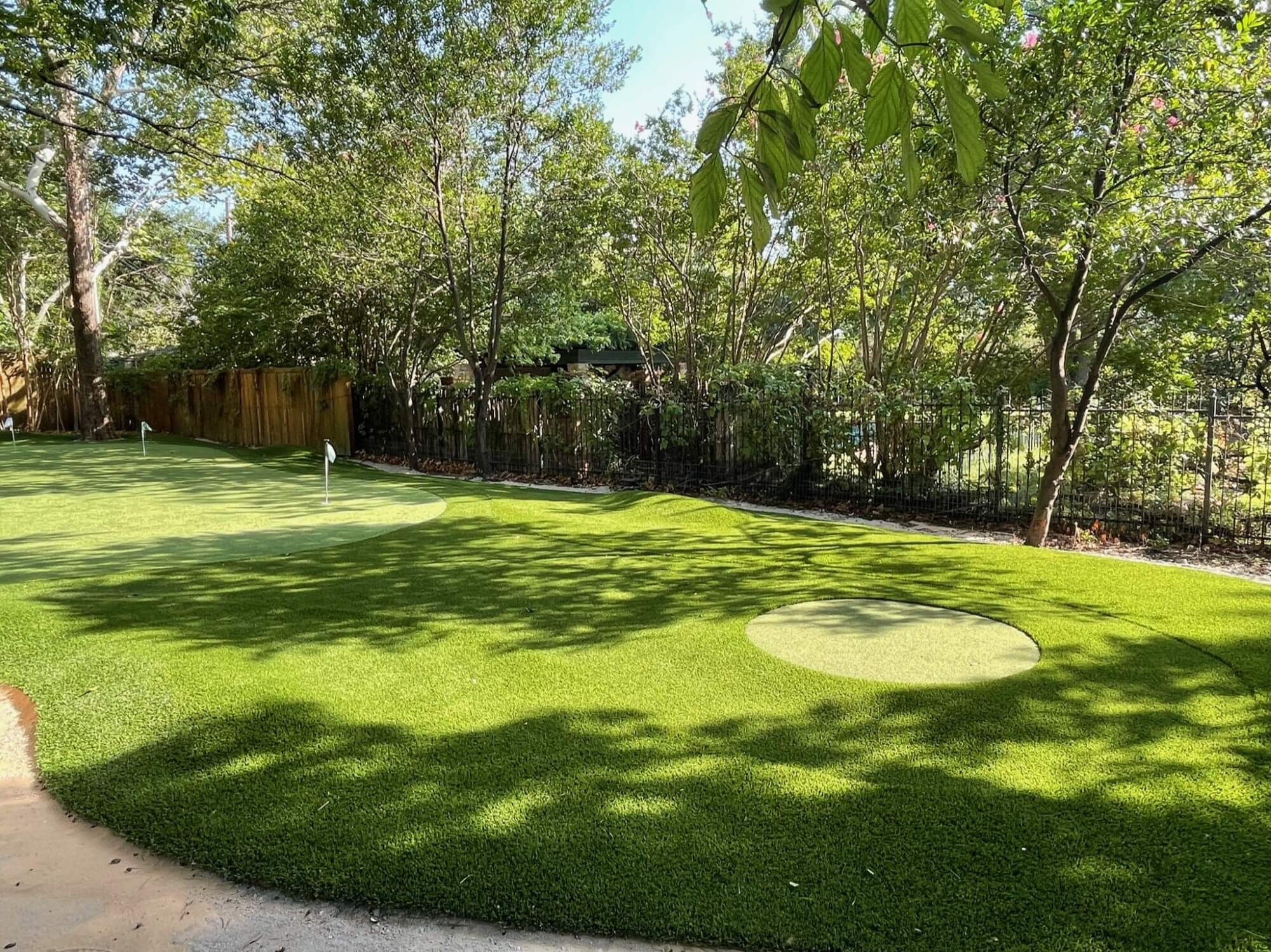 Residential putting green from Premier Greens