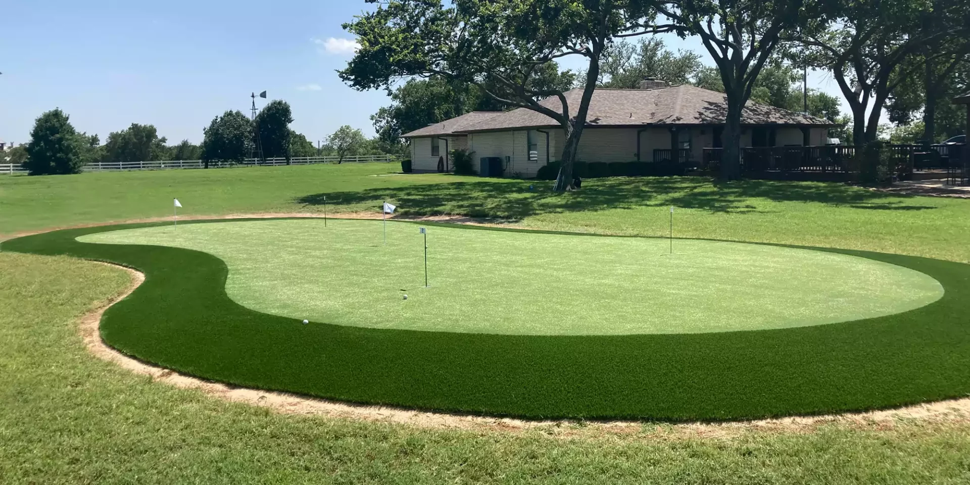 Commercial putting green from Premiere Greens